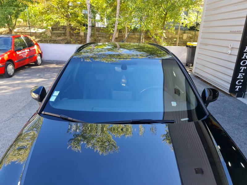 Pare brise remplacée sur cette Audi A3 chez Team Pare Brise à Montpellier 