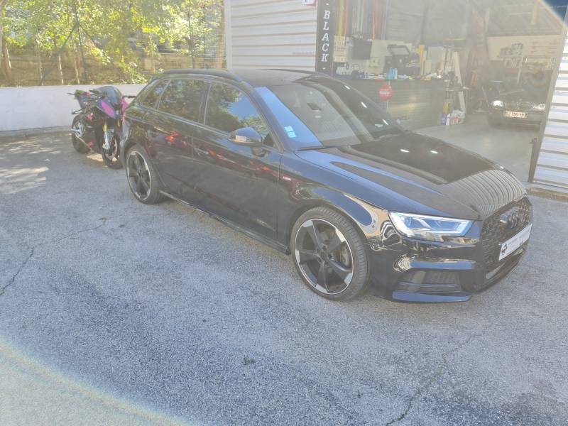 Suite au pare brise remplacée les vitres teintées on était offerte 