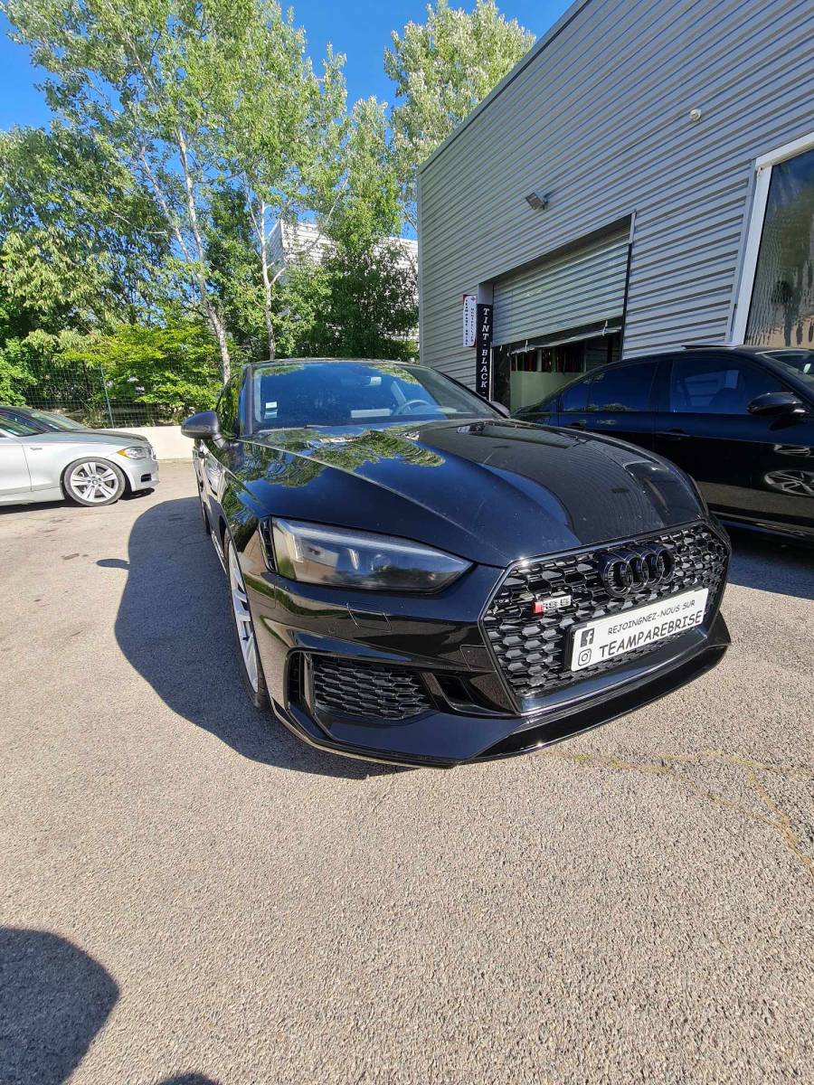 Feux teintés sur Montpeller 