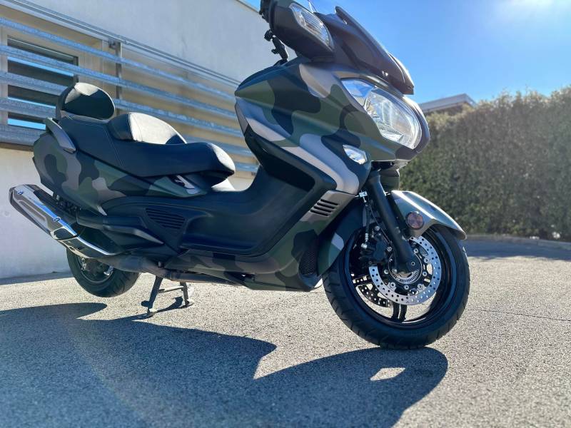Wrap sur ce Suzuki Burgman 