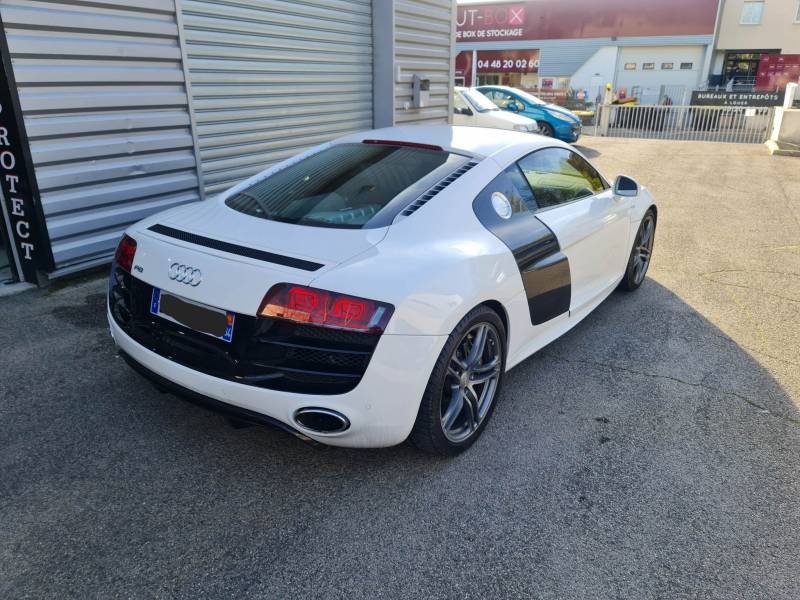 Film solaire intégral sur cette Audi R8 V10 à Montpellier 