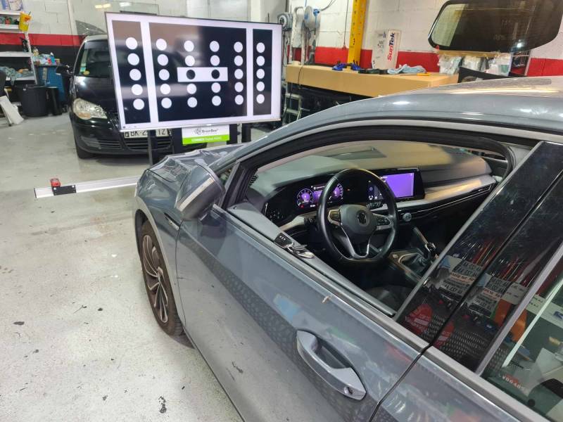 Calibrage caméra sur cette Volkswagen golf 8