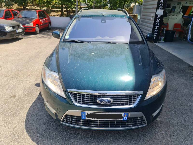 Remplacement de pare brise sur cette Ford Mondéo 