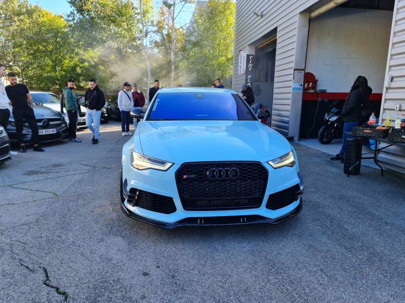 Remplacement du pare brise sur cette Audi rs6 avec pose du film athermique 