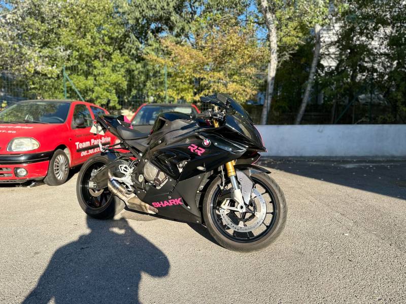 covering s1000 rr black and pink 