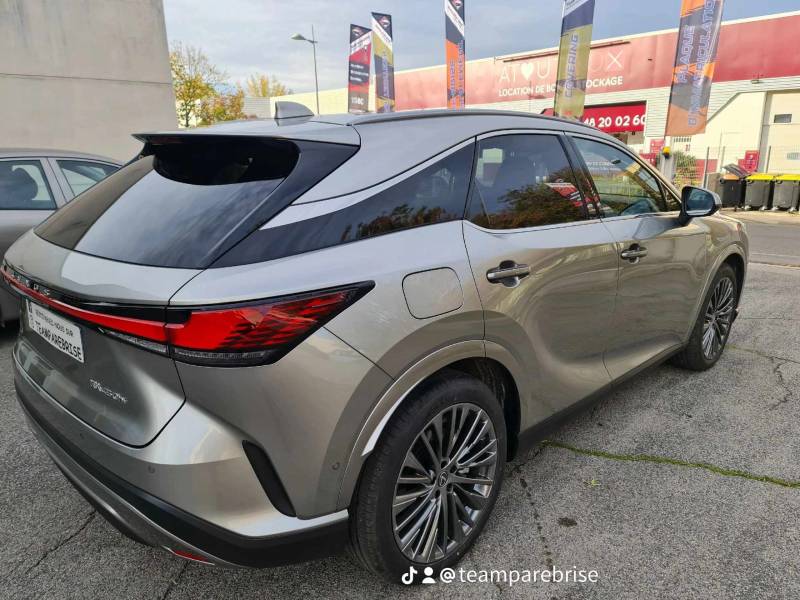 Protection transparente sur ce lexus rx 450h+