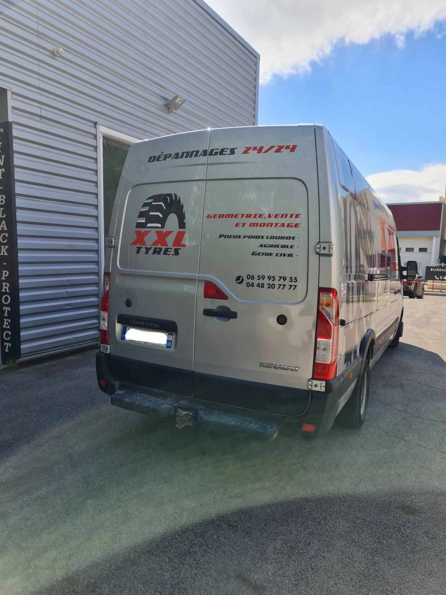 Stickage publicitaire sur Juvignac 