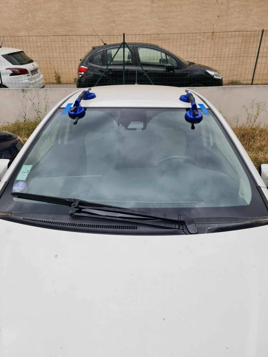 Franchise offerte sur remplacement de pare brise à Montpellier 